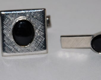 1950s-'60s era Silver Tone Cuff Links and Tie Bar Set Perfect for Skinny Ties -- Free USA Shipping!