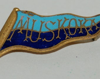 1880s-'90s Enamel Muskoka Pennant Souvenir Pin -- Free US Shipping