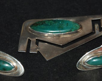 Vintage Brooch and Earrings Set in Silver with Green Stones, Possibly Native Design -- Free USA Shipping!