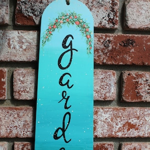 Hand Painted Ombre Garden Sign, Repurposed Fan Blade, Blue plaque, Roses Rosebuds, Patio ceiling fan, Garden Decoration, Flower vine decor