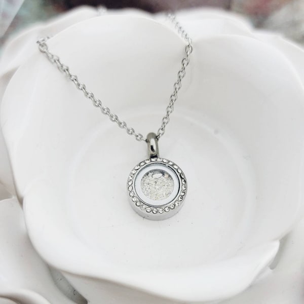 SALE Round Cremation Locket Necklace Clear Glass Urn Locket Stainless Urn Necklace Fillable Jewelry for sand or ashes Hair necklace Memorial