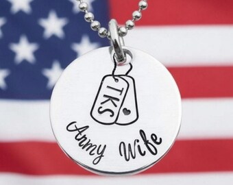 Collier personnalisé pour femme de l'armée : médaille pour chien avec initiales estampées à la main