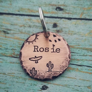 Placa de identificación para perro de cactus, personalizada, hecha a mano, estampada a mano, placa con nombre, placa para perro, placa para perro occidental, placa para perro del desierto, placa rústica para perro, nueva placa para perro
