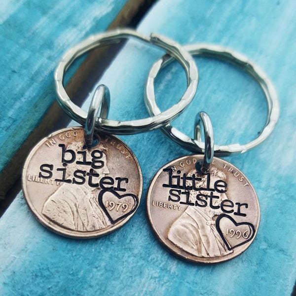 Sister Gift - Big Sister Little Sister Penny Keychain SET - Choose the year sisters were born * Penny Keychains - Custom Keychains - Sisters