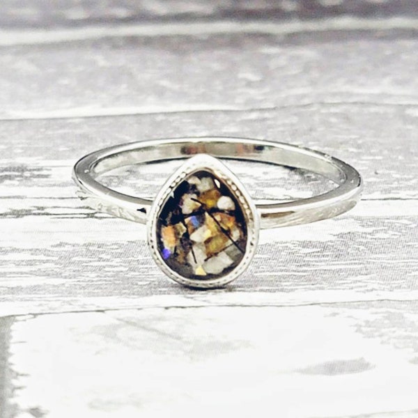 Teardrop Cremation Ring Cremation Jewelry-Pet Loss Ring Pet Cremation Ring Pet Memorial ring Memorial Jewelry -Silver Pear Ash Ring Dog Loss