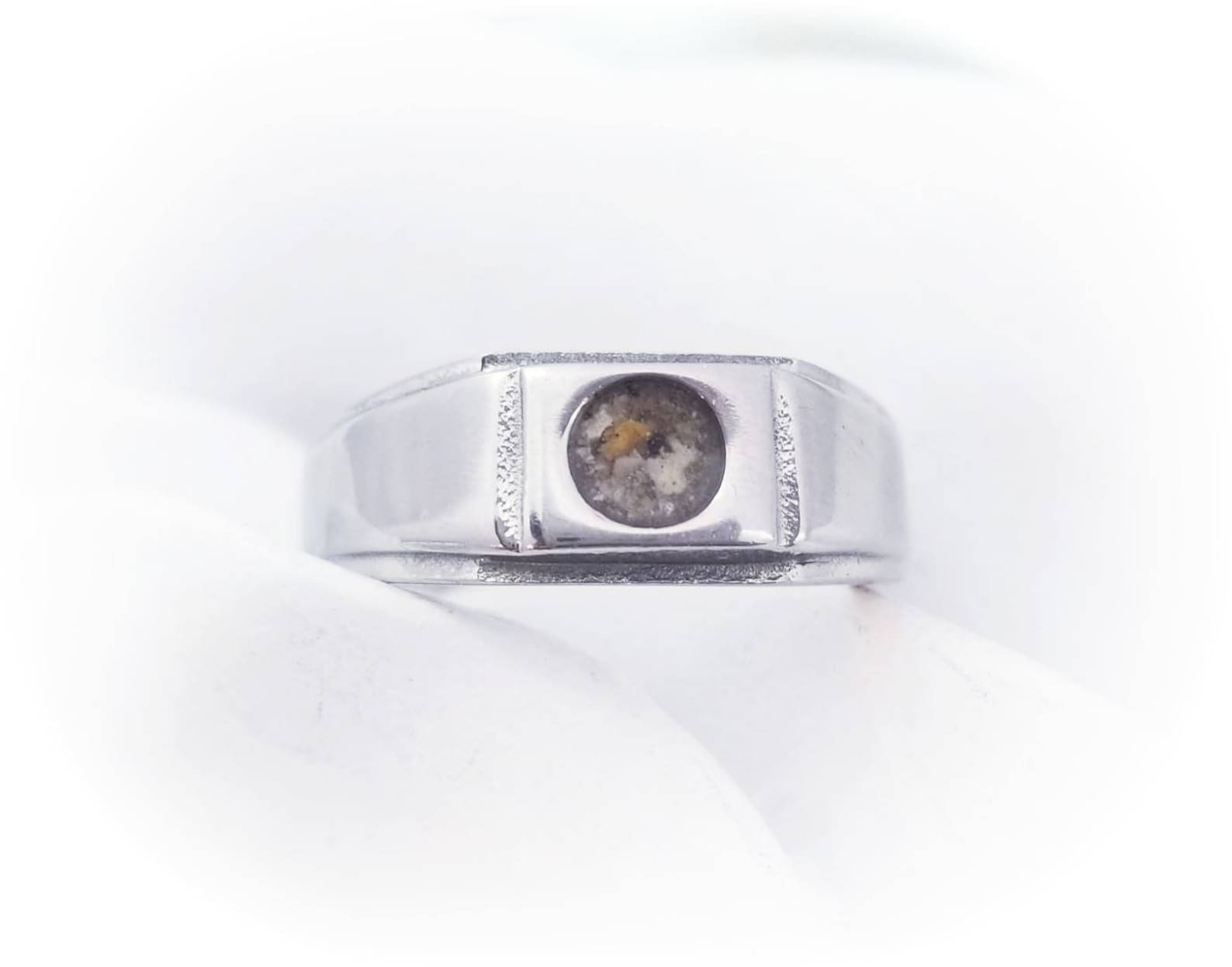 Men's Cremation Ring Made With Ashes Custom Memorial Etsy