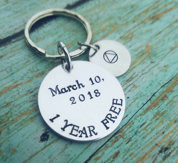 Personalized Sobriety Keychain: 1 Year Sober Gift - Sobriety Token Keychain - Recovery Gift