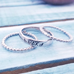 Memorial Name Ring Set- Stainless Steel Stacking Name Ring -  Personalized Ring Silver Stackable Name Rings Mom Ring Mother&#39;s Rings Mom Gift