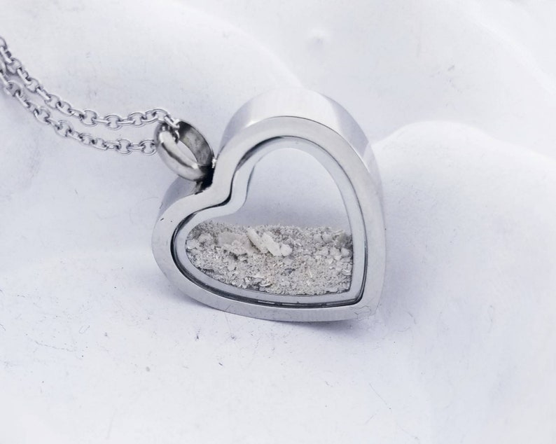 SALE Heart Cremation Locket Necklace Clear Glass Urn Locket Stainless Urn Necklace Fillable Jewelry for sand or ashes Hair necklace Memorial 
