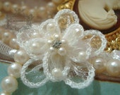 12c 1.25 quot Ivory Organza Flower Embellishments Rhinestone Pearls Boutique Baby Bows Bridal Trim Crazy Quilt Mixed Media Assemblage Applique