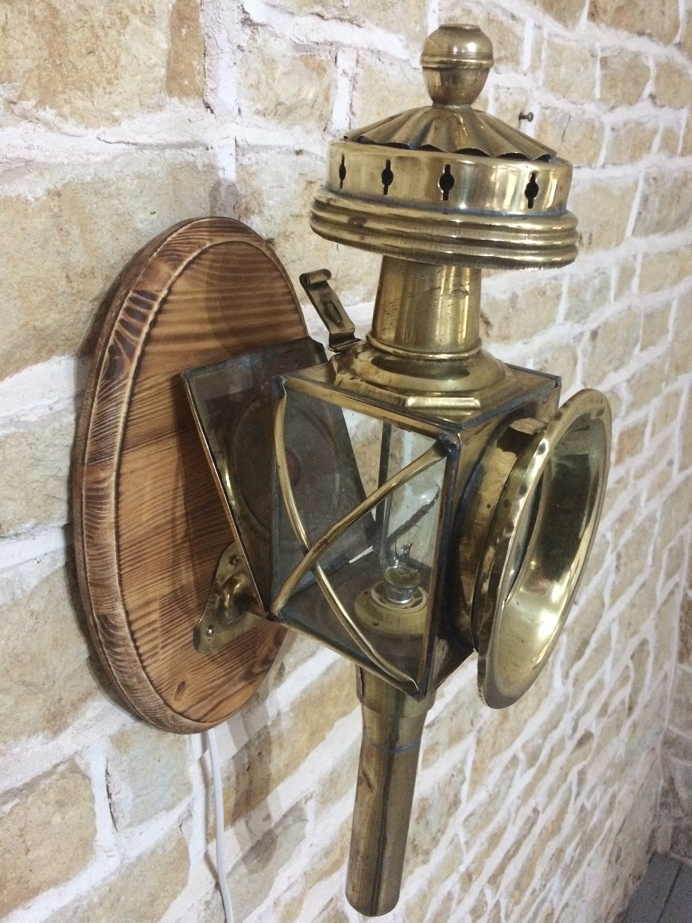 antique coach lanterns