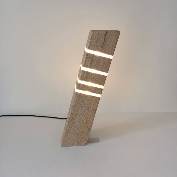 Lampe à poser en bois, lampe de bureau à poser, lampe bûche led, lampe bûche, lampe fait main, lampe rustique, lampe moderne