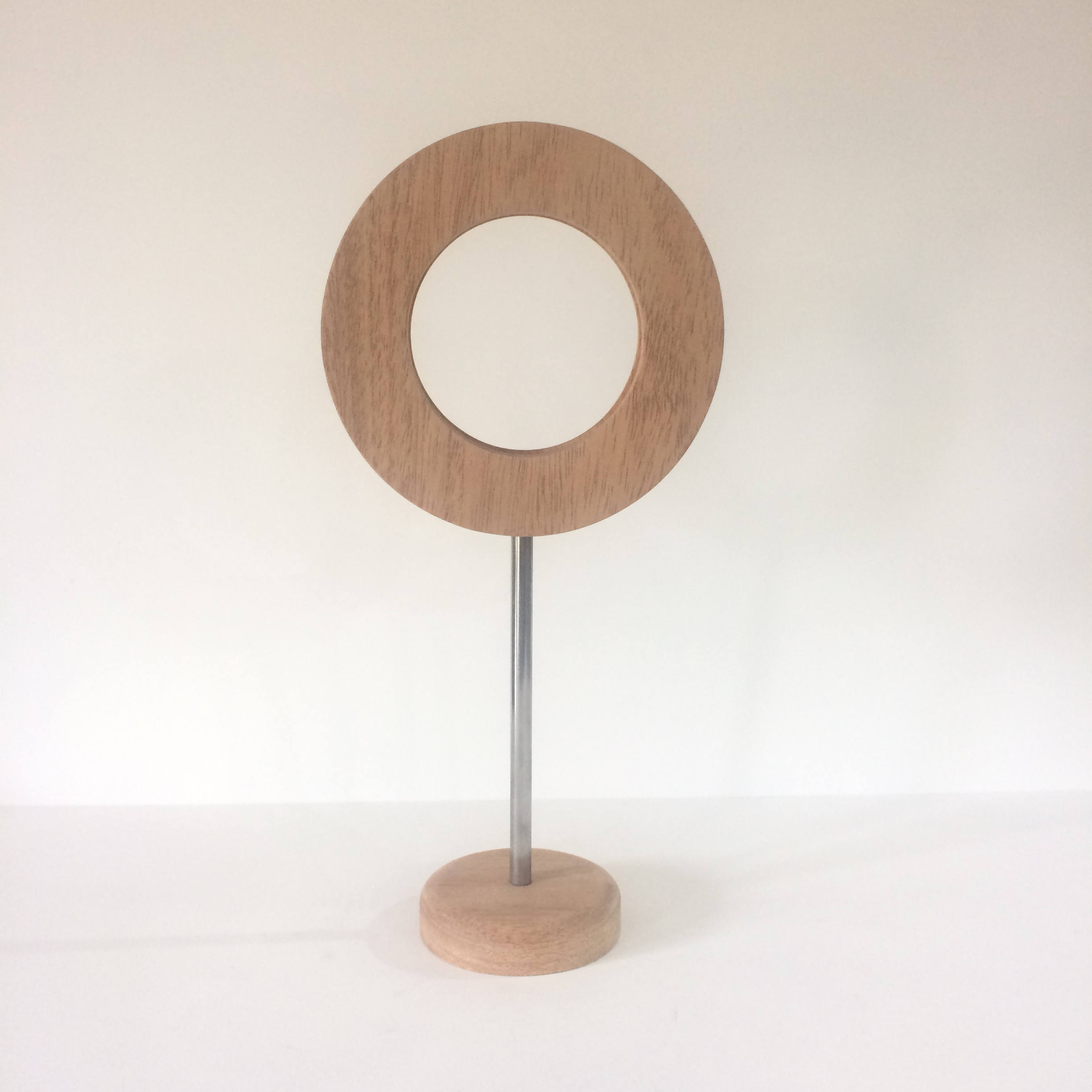 circle desk lamp