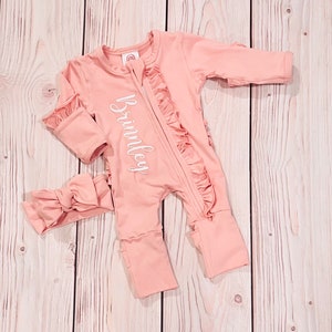 Baby girl Coming home outfit , personalized footies, newborn girl clothing, baby name reveal, baby girl gift, zipper footies, newborn gift