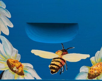 Daisey & Bee Beehive Box for Honey Bees, Custom Painted Beekeeping Bee Equipment