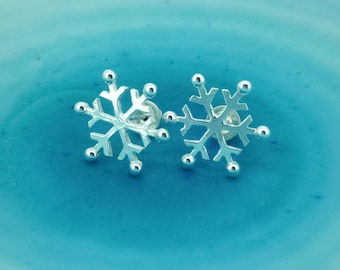 Silver Snowflake Earrings, Icy Snowflake Earrings, Silver Earrings, Sterling Silver Studs, Lovely Christmas Gift, Mary Colyer Jewellery