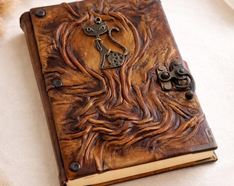 Handmade Leather Diary with Lock, Journal, Daybook, Memorybook Cat Symbol, Gift for Women-Men