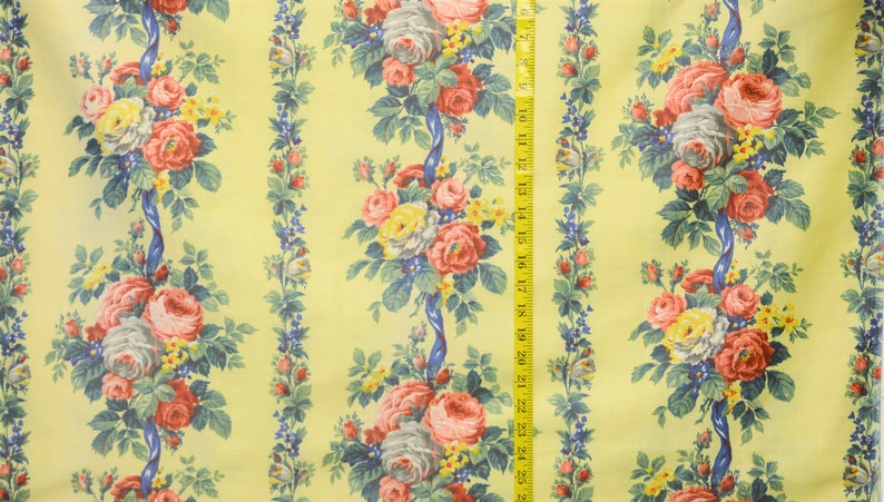 Authentic Vintage Fabric 1930/'s 1940/'s American English Chintz Cottage Cabbage Rose Coastal Floral Home Decor Upholstery Pillow Set Design
