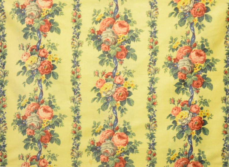 Authentic Vintage Fabric 1930/'s 1940/'s American English Chintz Cottage Cabbage Rose Coastal Floral Home Decor Upholstery Pillow Set Design