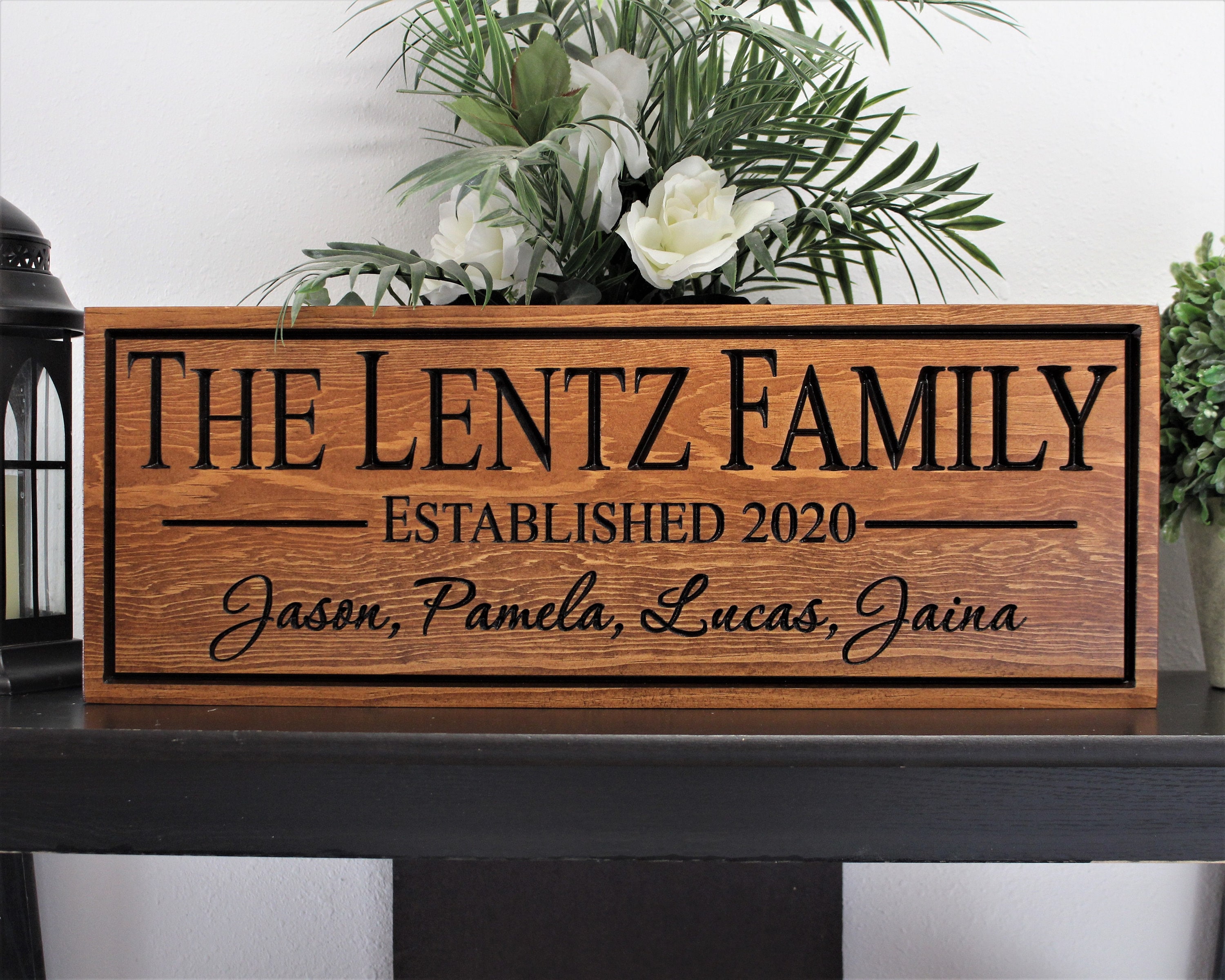 personalized-family-name-sign-family-sign-with-names-last-name-and