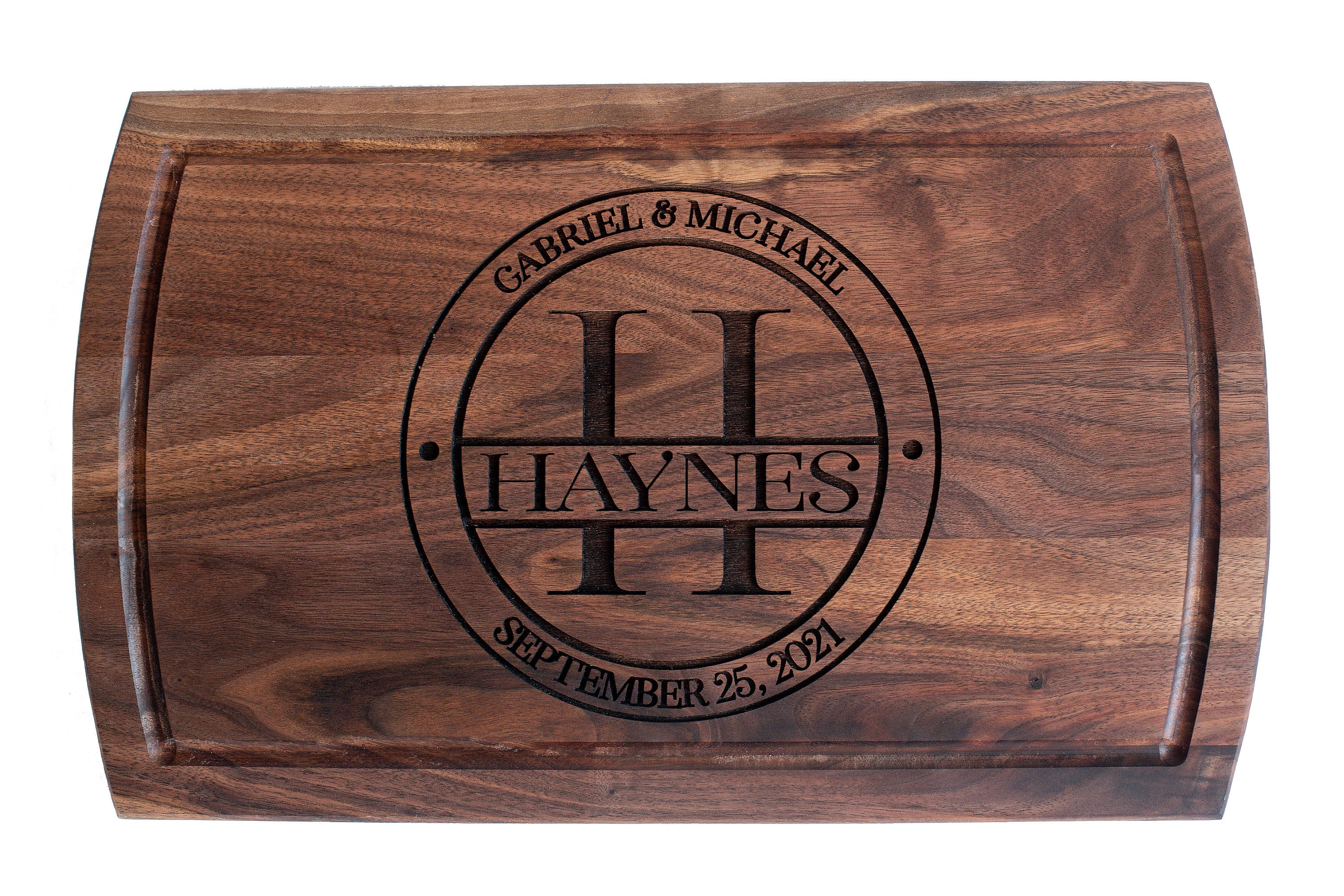 Personalized Cutting Board, Name and Heart Engraving – Giftstoengrave