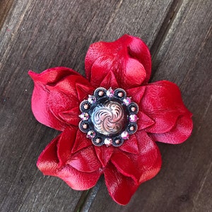 Red Leather Flower Concho with Swarovski Crystals. Leather Rose Concho. Rose tack