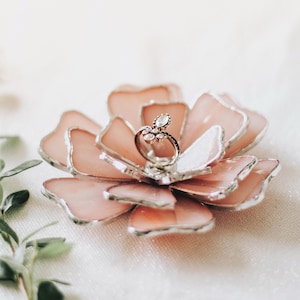 Piatto per fedi nuziali in vetro colorato, decorazioni per matrimoni primaverili ed estivi
