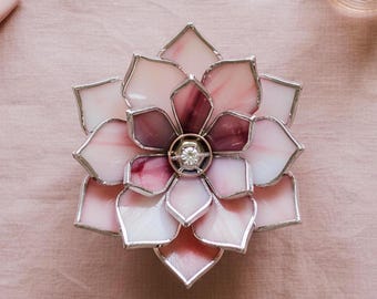 Opalescent Glass Succulent Ring Dish • Lotus Ring Holder • Botanical Jewelry Tray • Cottagecore Gift