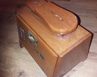 Item now sold1930s shoe shine box