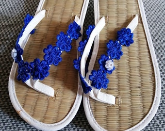 SALE!! Ladies Straw Flip Flops Small Size with imperfections or ex display