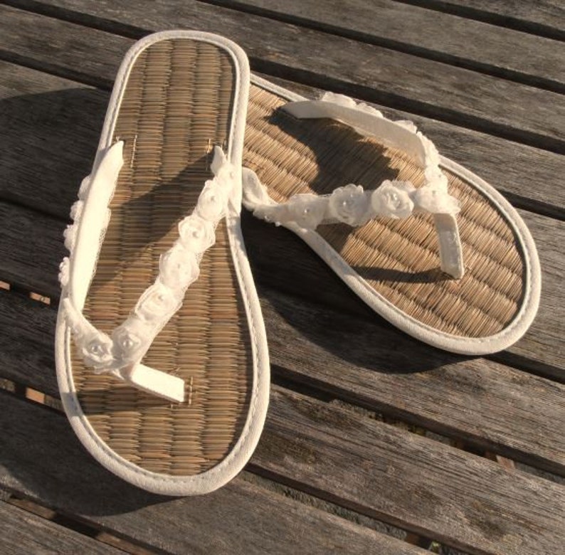 Ladies Straw Wedding Flip Flops Decorated with a Chiffon Rose