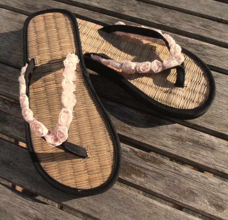 Ladies Straw Wedding Flip Flops Decorated with a Chiffon Rose