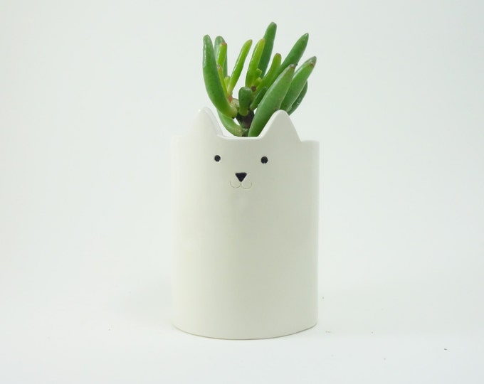 Cat Plant Pot, Ceramic White Cat, Pen Holder or Animal Planter