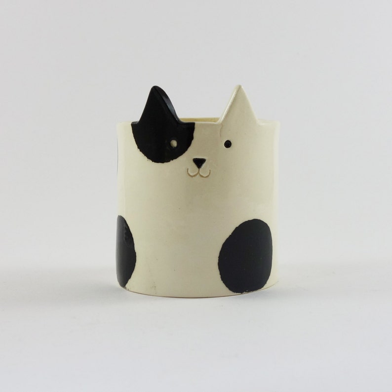 Cat Pot with Black Patches, Cat Pottery, cat planter, cat pottery, ceramic planter image 2