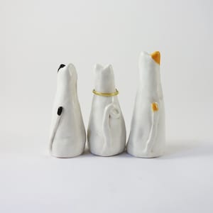 Ring Cone for Kitchen, Choose Your Colour, Animal Ring Holder, Cat Ring Display, Ceramic Cone Ring, Wedding gift couple unique image 3