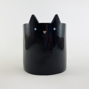 Black Kitty Planter, Ceramic Cat, Pen Holder or Plant Pot for Cactus, Black Cat Planter 9 Centimeters