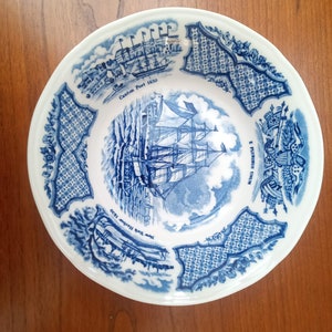 Blue and White, Fruit Bowls, Ceramic, Set of 8 Bowls, Alfred Meakin, Staffordshire, England, &quot;Fairwinds&quot;, USS Portsmouth, Sailors, Blue