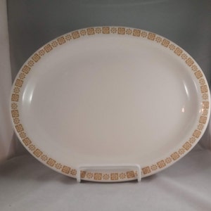 Homer Laughlin Platter Gold Yellow Daisy, Restaurant Ware, Best China, 1960s, Serving Platter, Ivory, Heavy, Laughlin China, Dinner Ware