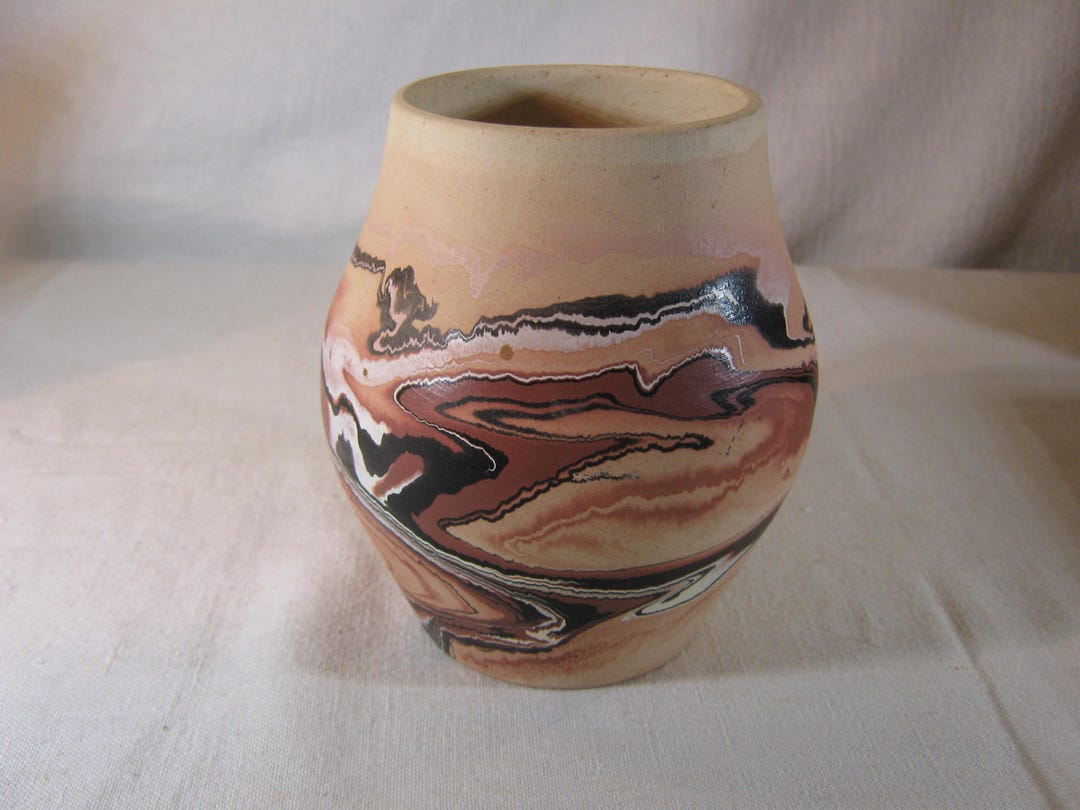 Nemaji Pottery Vase, 5 Inches Tall, Swirl Pottery, Handcrafted in