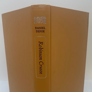 Vintage Book, The Life And Adventures Of Robinson Crusoe By Daniel Defoe, Children&#39;s Classics Garden City New York, © 1945