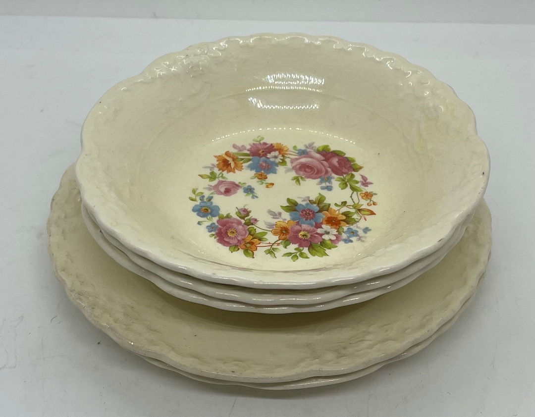 Vintage Taylor Smith Taylor China 3 Fruit Bowls 2 Small Plates