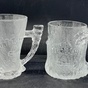 Canecas de vidro vintage dos Flintstones do McDonald&#39;s - Treemendous 2, fabricadas na França