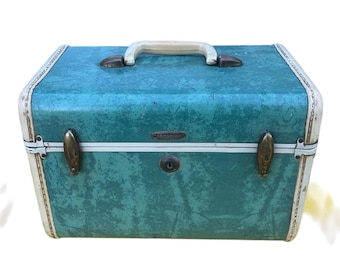 Vintage 1950's Samsonite Shwayder Bros Streamlite 5112 Bermuda Green Train Case