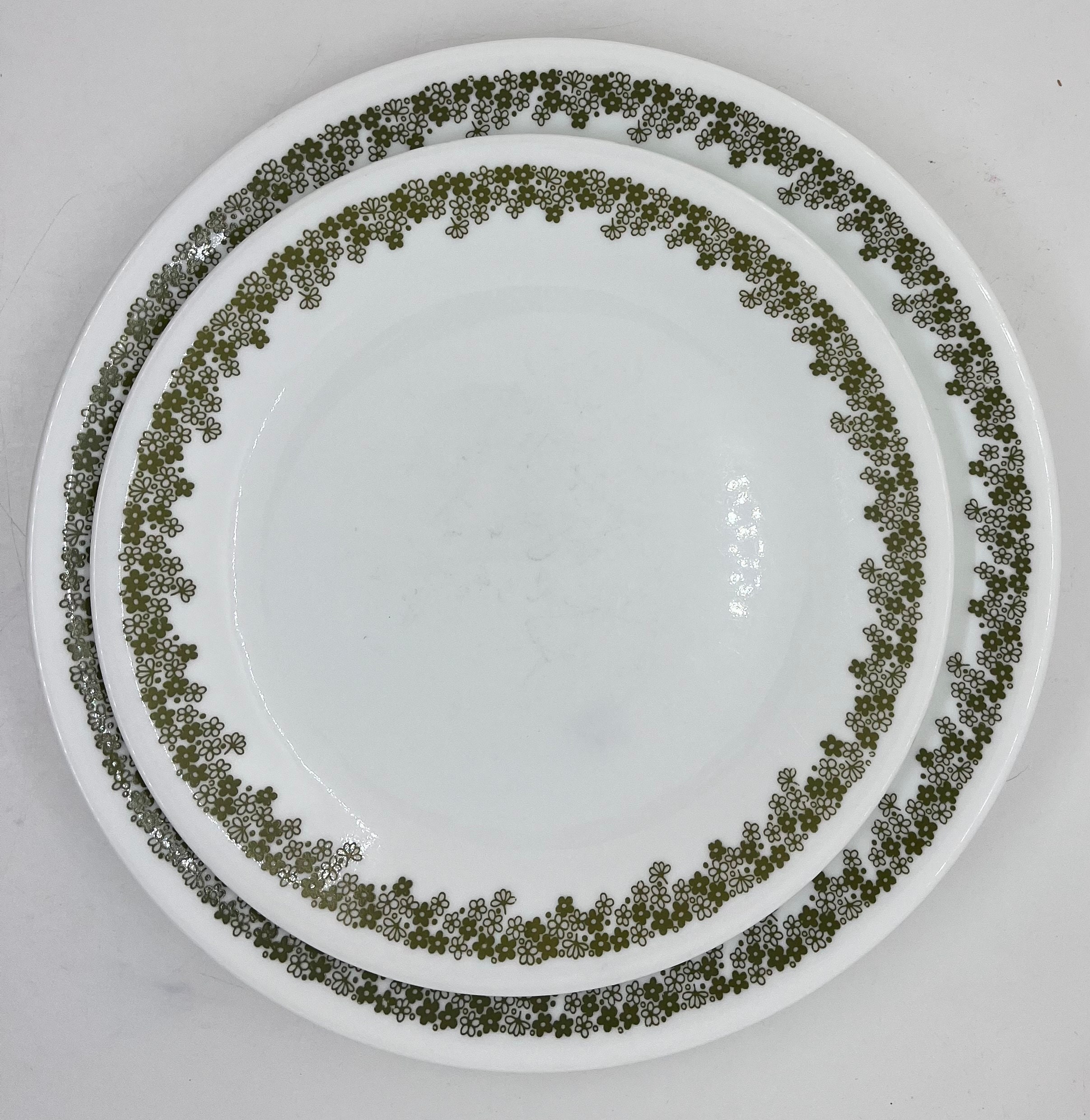 Vintage Corelle Spring Blossom Plate: Retro Green Floral