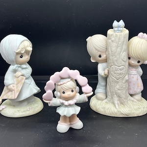 Figurki Vintage Precious Moments: March, Thee I Love, Katie