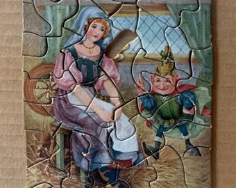 Vintage Rumpelstiltskin Jigsaw Puzzle: Shaped Pieces (Missing Piece)
