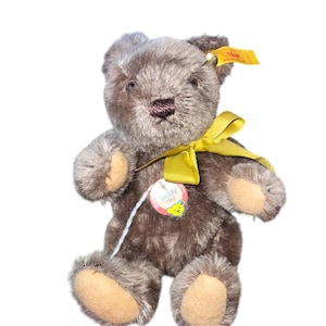 Vintage Steiff Jointed Teddy Bear: Miniature Caramel Brown Bear, 7&quot;