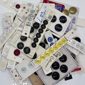 Vintage Button Lot, 50 Cards Of Buttons & Button Covers, Costumakers, JHB International, Le Chic, Slimline, Fun Assortment Of Retro Buttons