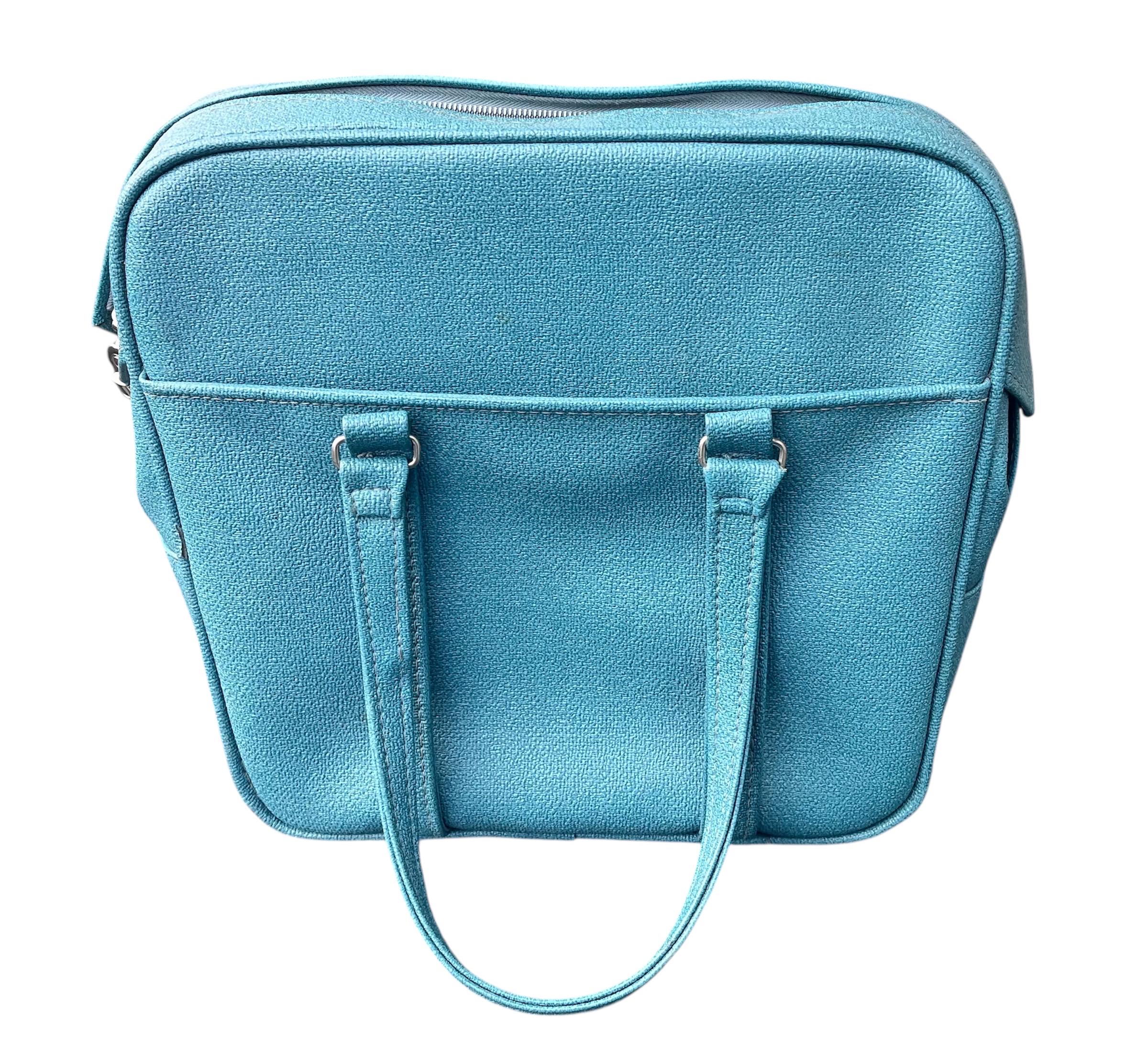 Vintage Samsonite Robin's Egg Blue Silhouette Carry On Luggage, Overnight Bag, Tote, Zipper Closure, Shoulder Bag, Retro Luggage, MCM Bag