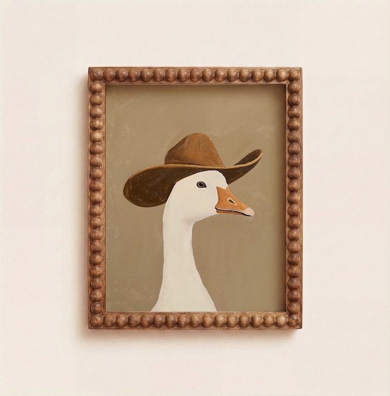 Lámina decorativa de ganso con sombrero de vaquero para imprimir en la pared, divertida lámina de ganso del oeste, decoración de animales de granja, descarga digital para habitación infantil vaquera. imagen 1